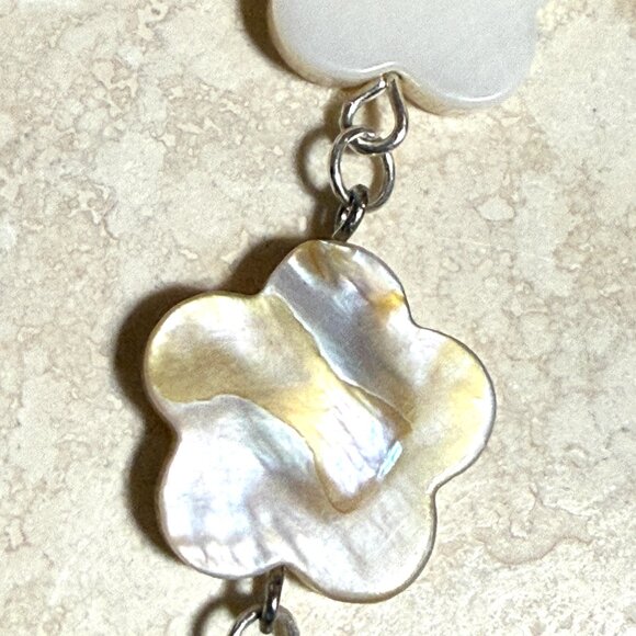 Mother of Pearl Flower Beaded Short Necklace + Cat Person Paw Print Pendant - Picture 10 of 13